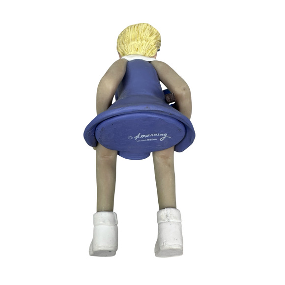 Diana Manning Family of Friends Lady Tennis Player Shelf Sitters Limited Edition - Picture 3 of 9